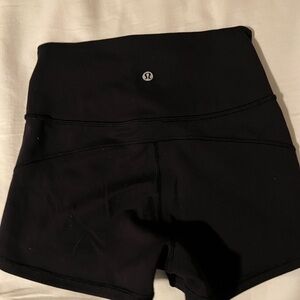 Lululemon athletica Align High Rise 2”Women's Black Athletic Shorts